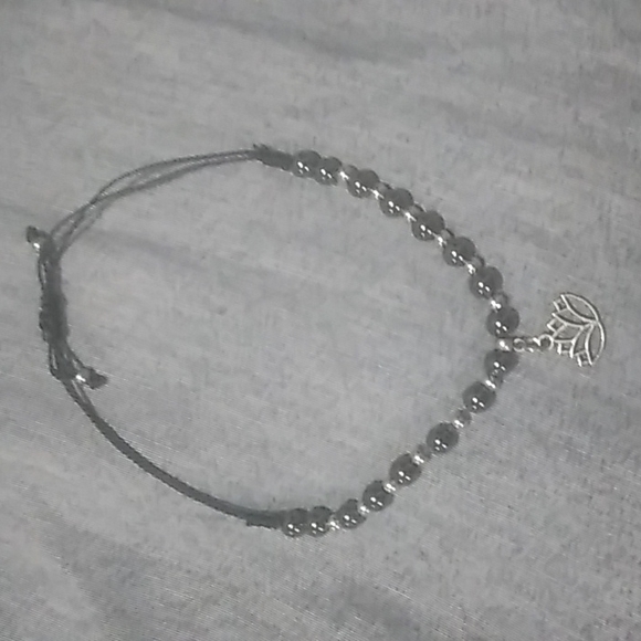 Jewelry - Braclet